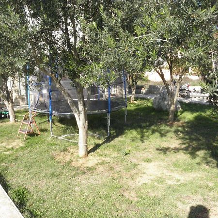 Apartments Brane - 180M To The Sea Vrsi Extérieur photo