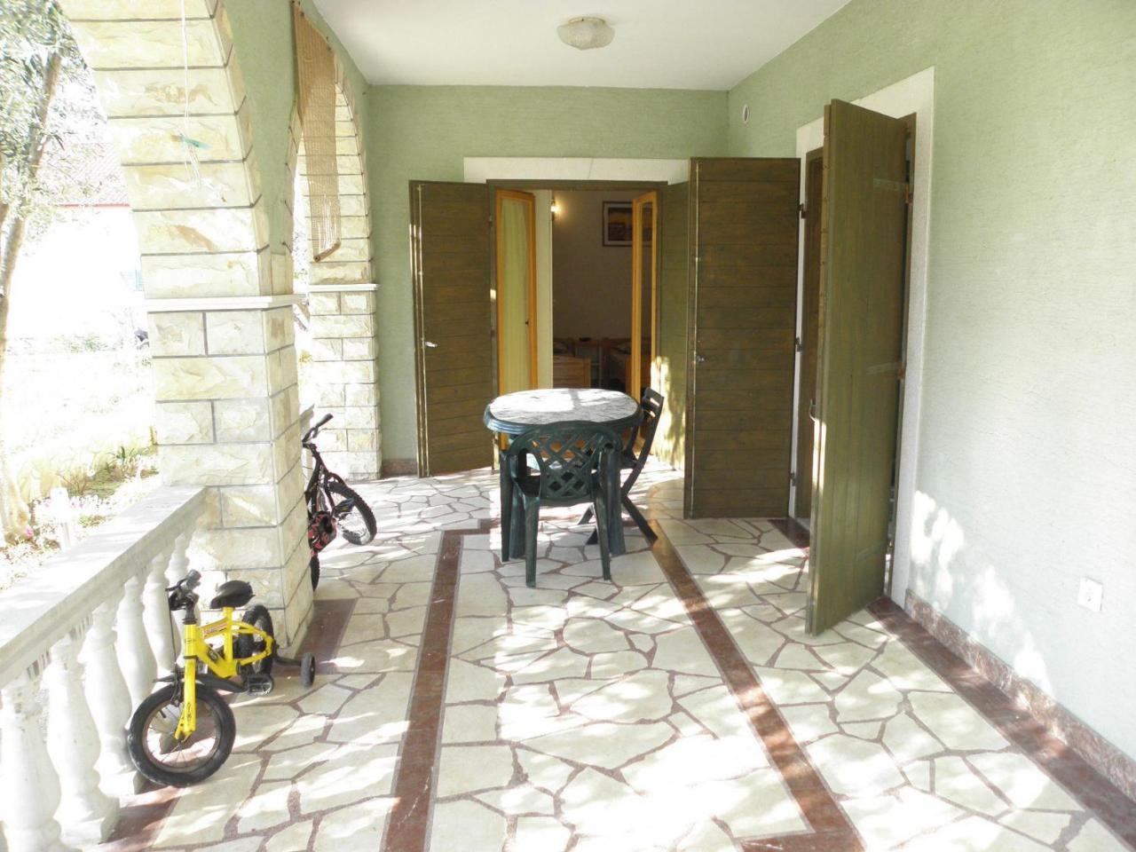 Apartments Brane - 180M To The Sea Vrsi Extérieur photo